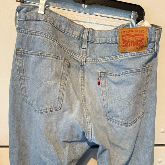 Levi's Blue Relaxed Fit Distressed Jeans - Picture 4 of 4